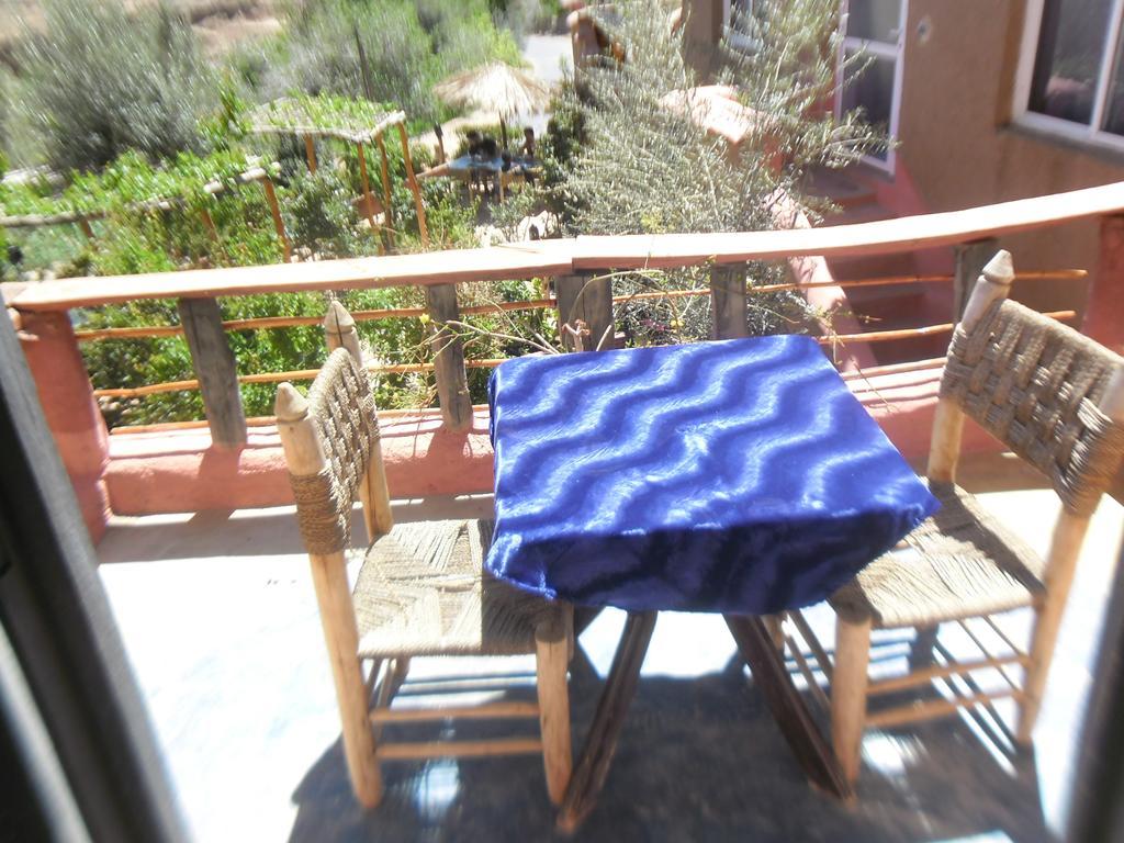Auberge Le Jardin De La Source Aït Ben Ali 外观 照片