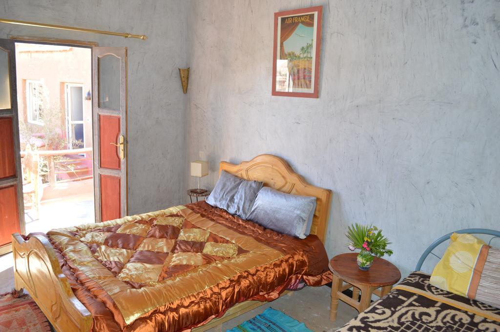 Auberge Le Jardin De La Source Aït Ben Ali 外观 照片