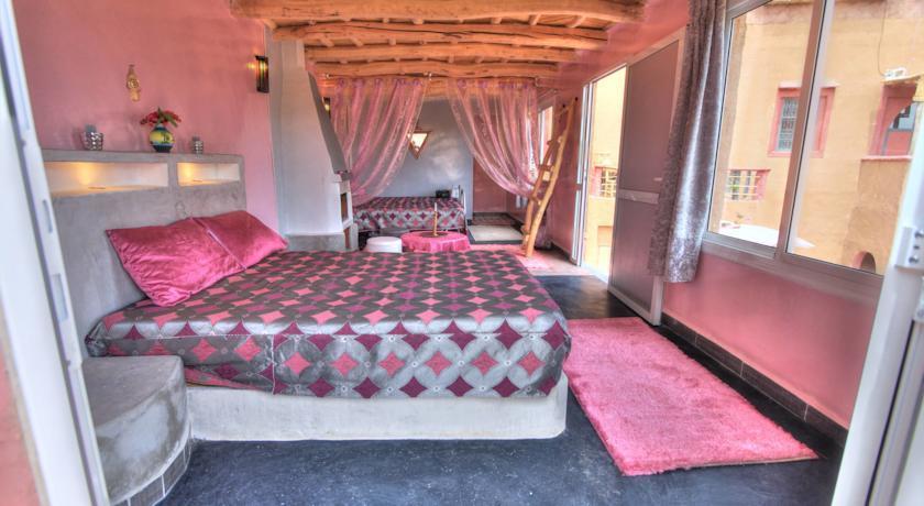 Auberge Le Jardin De La Source Aït Ben Ali 外观 照片