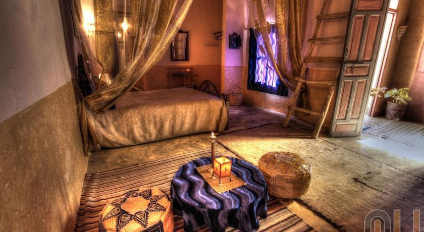 Auberge Le Jardin De La Source Aït Ben Ali 外观 照片